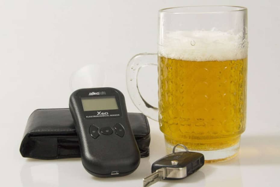 quanto tempo você deve esperar para dirigir depois de ingerir bebida alcoólica